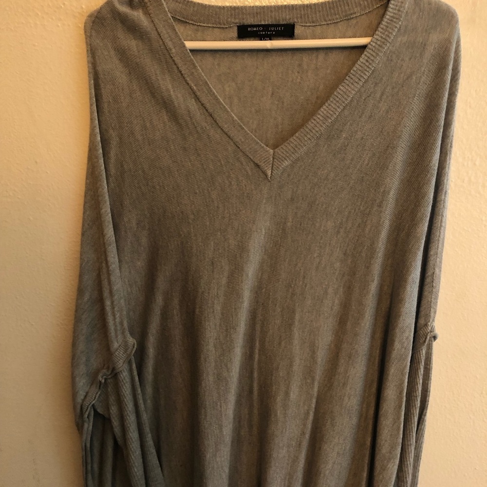4/$15 Romeo & Juliet Couture Sweater